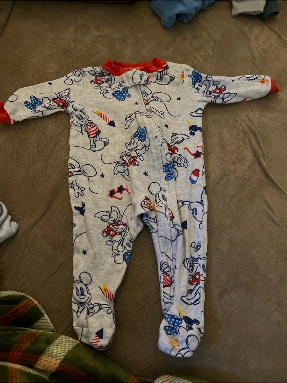 Mickey Mouse Infant Bundle